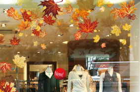 季節毎のウィンドウ装飾