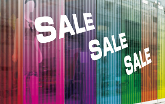 ショーウィンドウ全面に貼った例