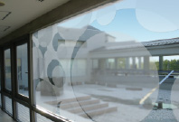 フォグラス風のウィンドウ装飾