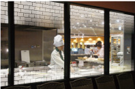 デザインパターンのウィンドウ装飾